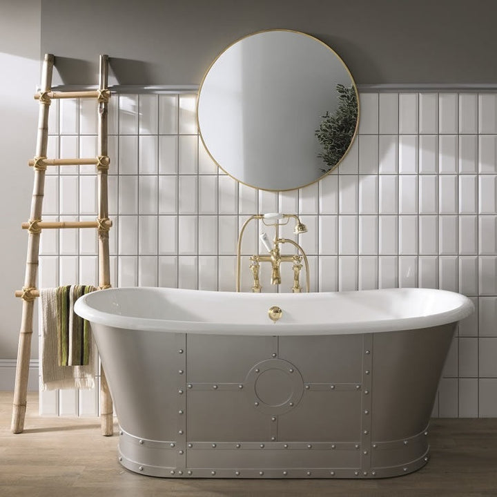 BC Designs Industrial Freestanding Boat Bath