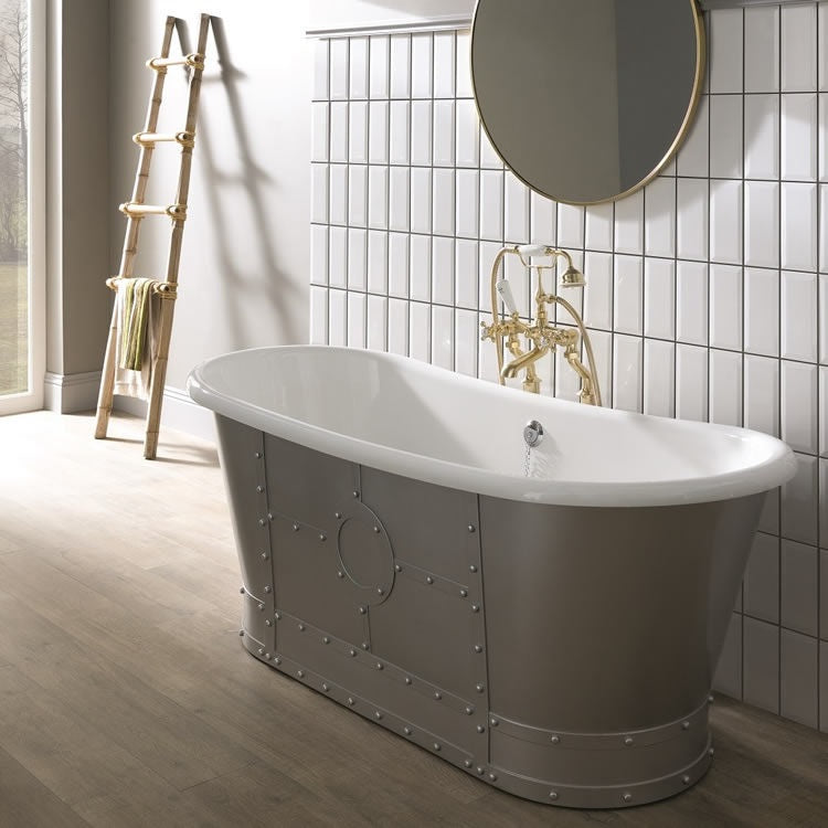 BC Designs Industrial Freestanding Boat Bath