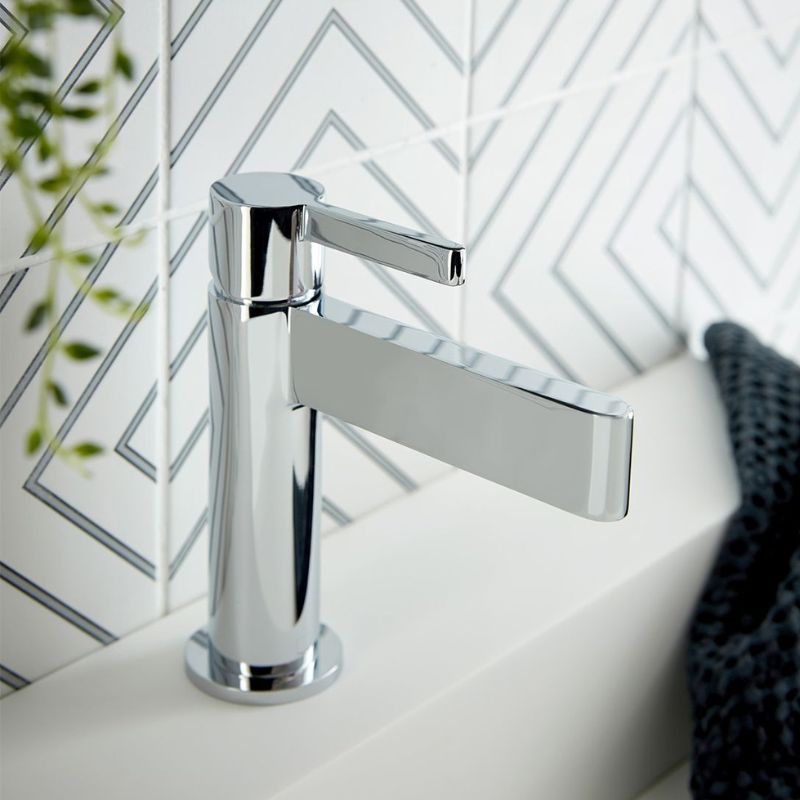 Vado Edit Mono Basin Mixer Tap With Universal Basin Waste