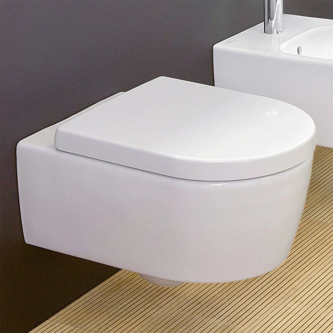 Villeroy & Boch Avento Rimless Wall Hung Toilet With Soft Close Seat