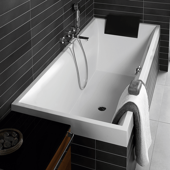 Villeroy & Boch Squaro Rectangular Bath